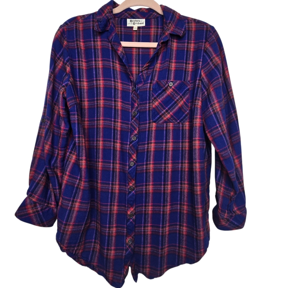 Hester & Orchard women's red and blue plaid long sleeve button down